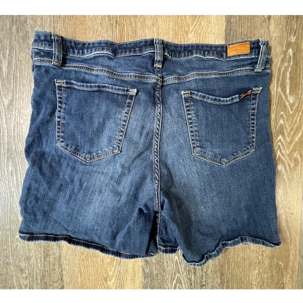 Seven7 denim shorts
